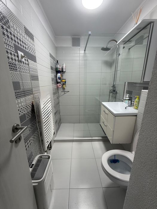 Apartament de inchiriat cu 2 camere decomandate et. 2, cartier “Gura Campului”