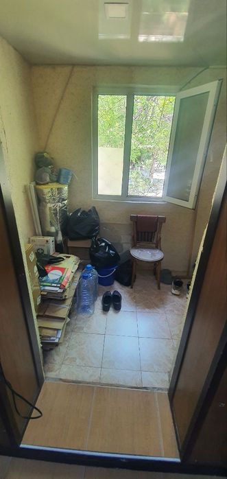 Продам не жилой помещения 46-кв. Метр орентир кадишева конечка