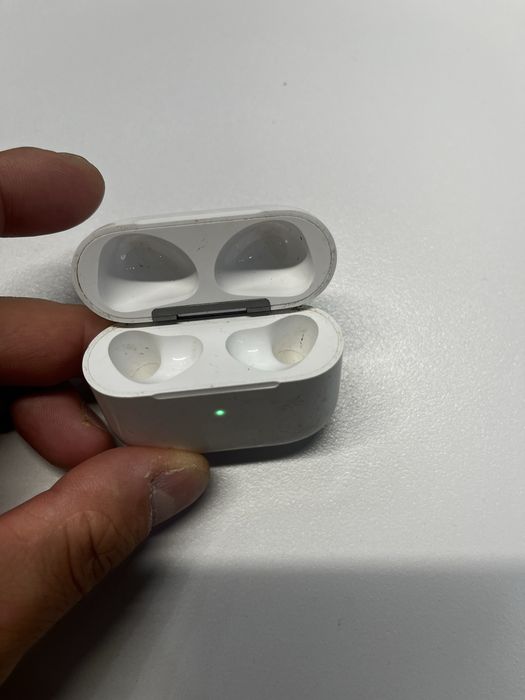 Apple AirPods, Эйрподс