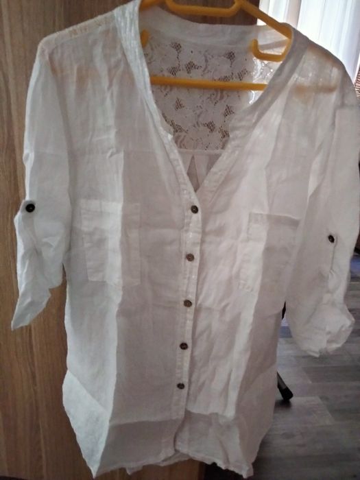 Geci noi, compleu , cămașă de in la 80 lei.