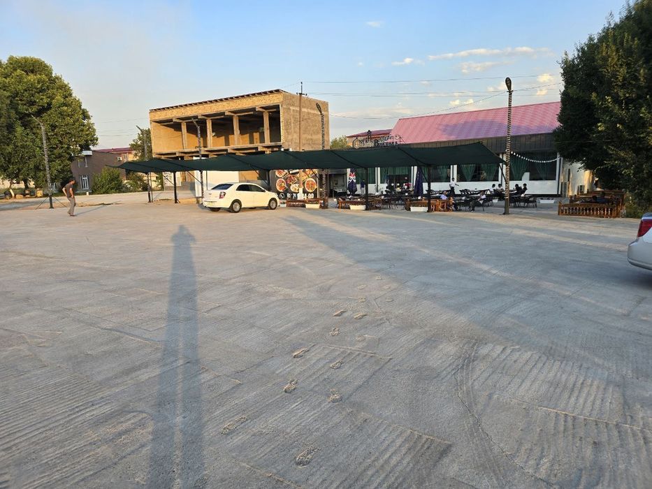 Ишлаб турган Кафе сотилади