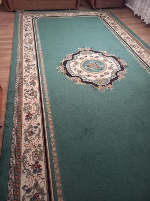 Срочно продам ковер!