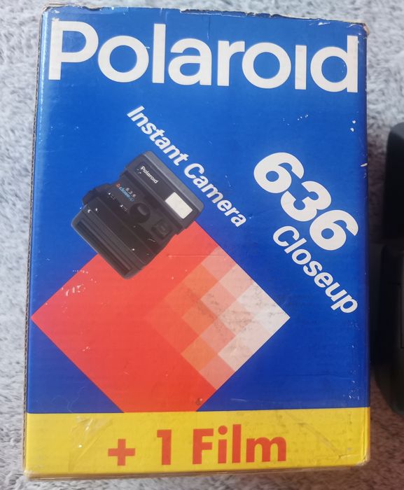 Продавам polaroid film 1 + 336