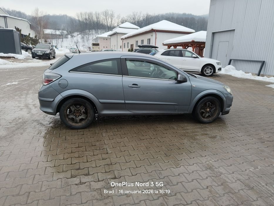 Opel Astra H GTC