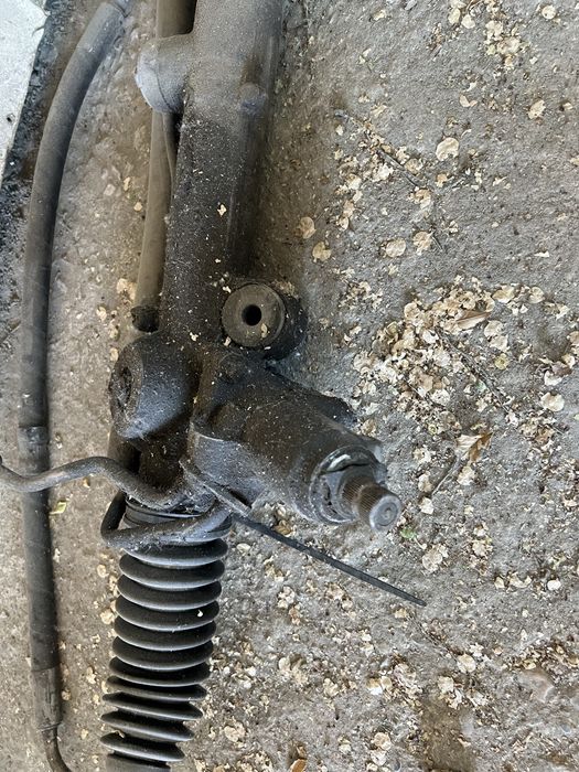 Продам рулевая рейка мерс 203