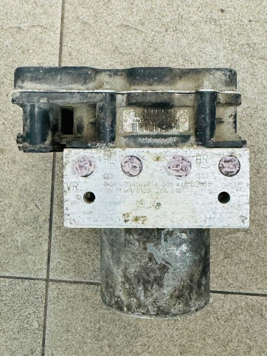 Pompa ABS Mercedes Sprinter 3-T Bus (W906) 2.2 CDI 150 CP  A0004468289