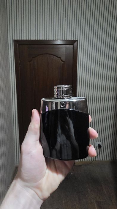 Продам парфюм montblac legend