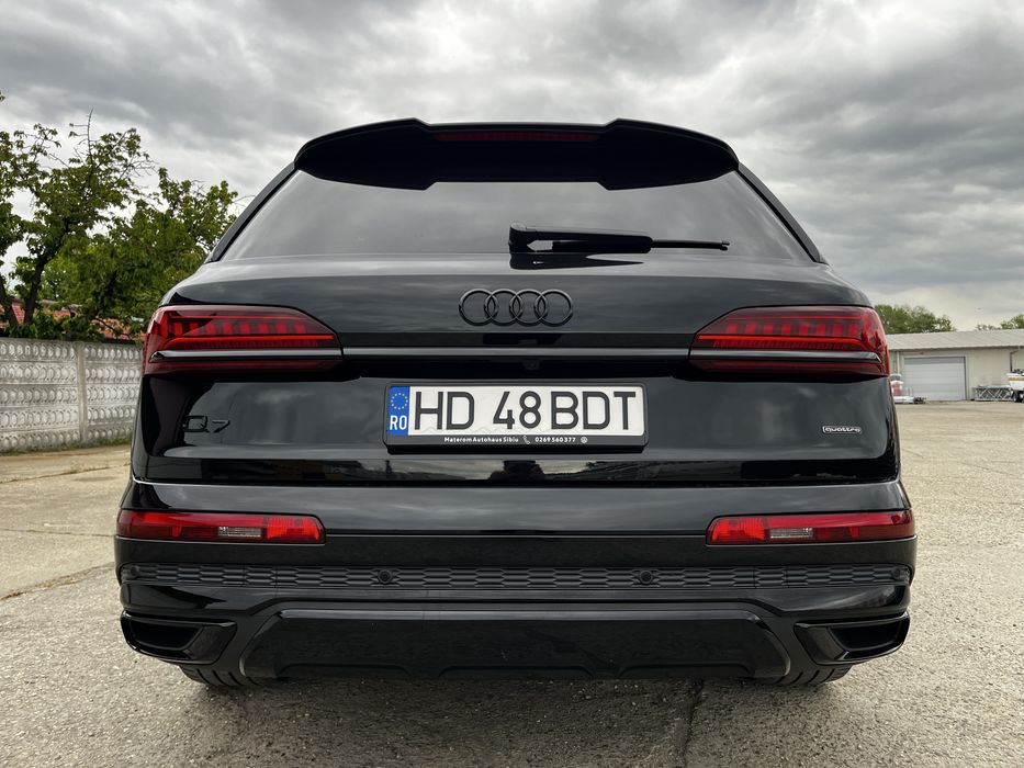 Audi Q7 55 TFSI Quattro S Line FULL / 7 Locuri / Matrix / Pano / 22” / Primul Proprietar