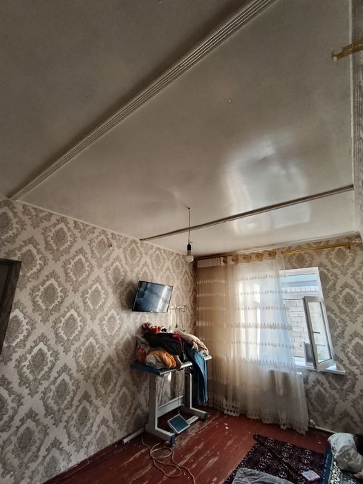 Xovli uy sotiladi