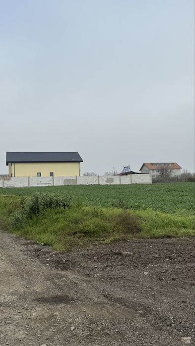 Teren intravilan 474 mp Valu lui Traian zonă bună