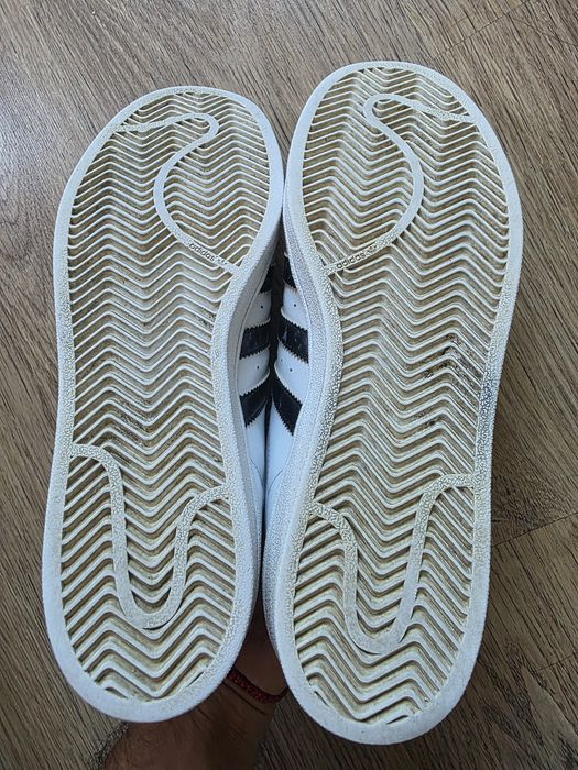 Adidas  superstar