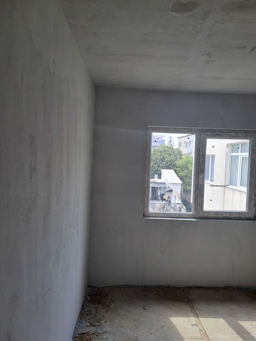 Vanzari imobiliare
