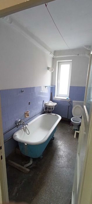 Apartament 2 camere decomandat 45 mp + beci, centrală proprie Câmpia Turzii