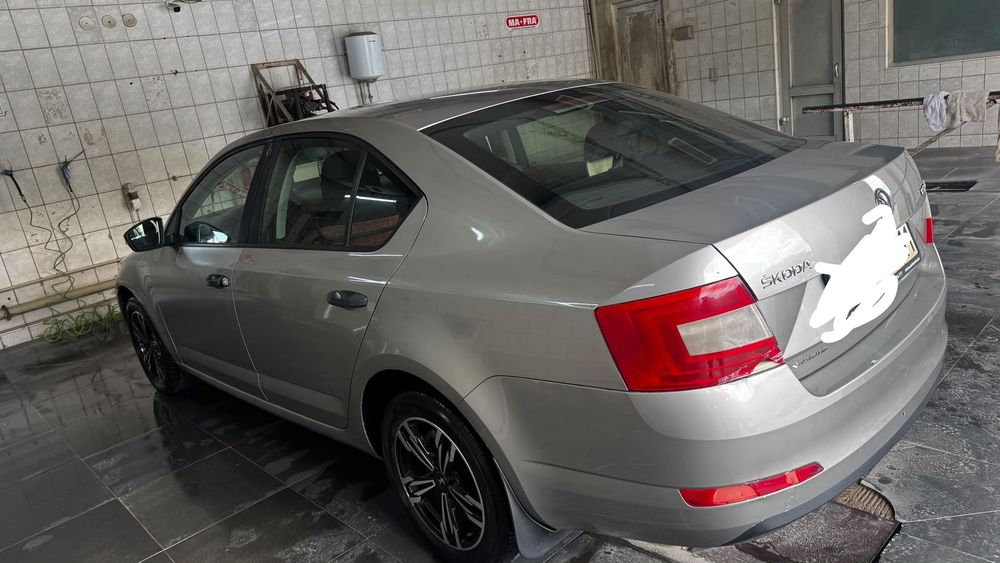 Авто Шкода Октавиа