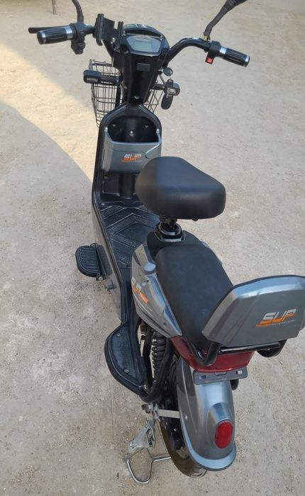 Электроскутер SUP