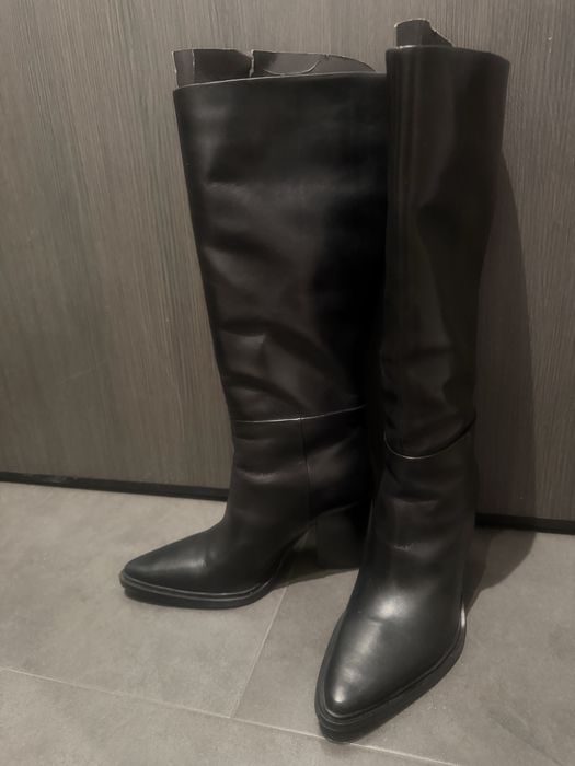 Естествена кожа ботуши zara