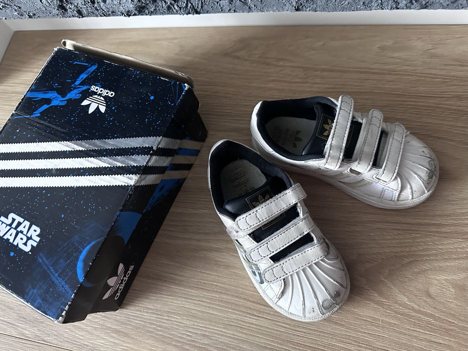 Adidas кроссовки