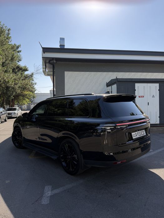 Lepmotors sotiladi