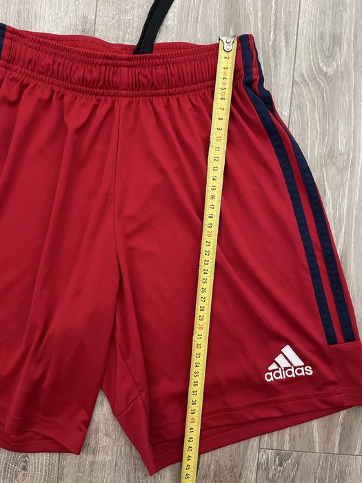 Pantaloni pentru fotbal Adidas nr.S