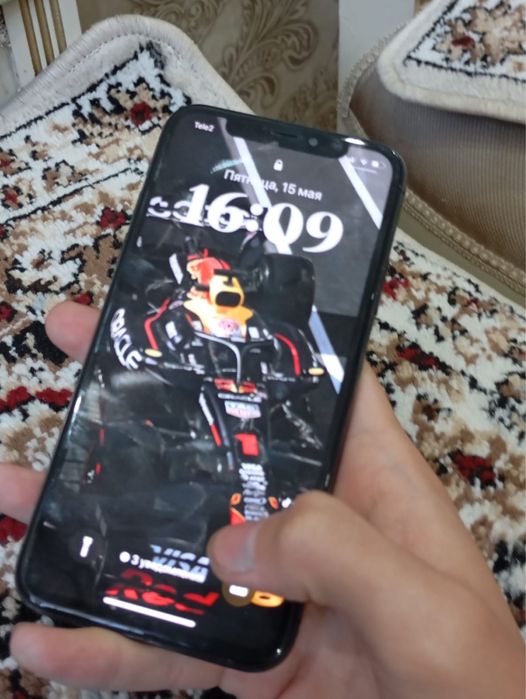 IPhone X в хорошим состояние