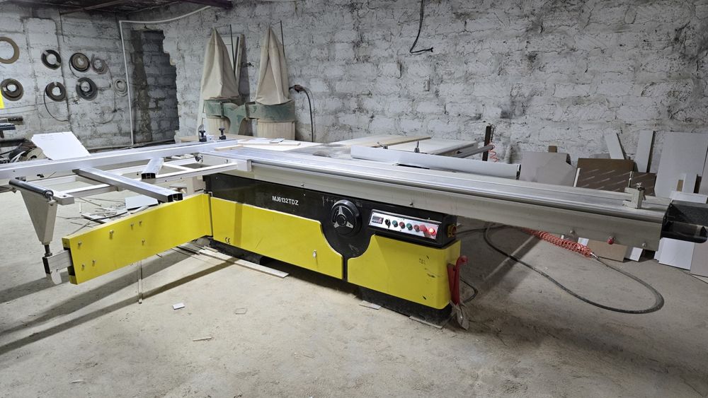 Мебельное оборудование