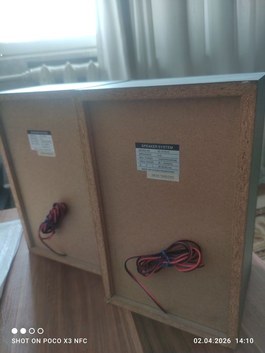 Калонки LG оба в идеалном состояние