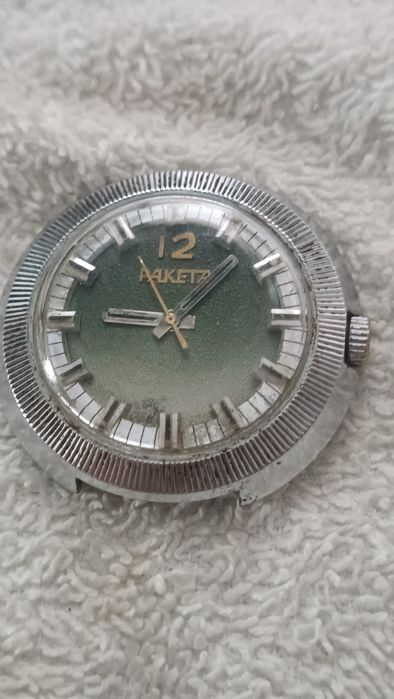 Механические часы наручные