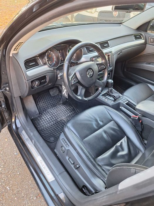 Skoda Superb 2.0 TDI DGS