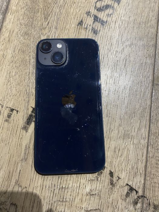 Продаю айфон 14