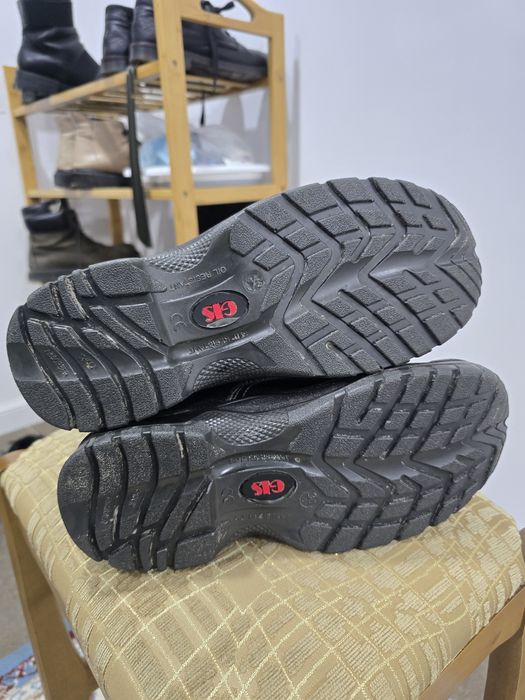 Зимние утеплённые сапоги , сефти.