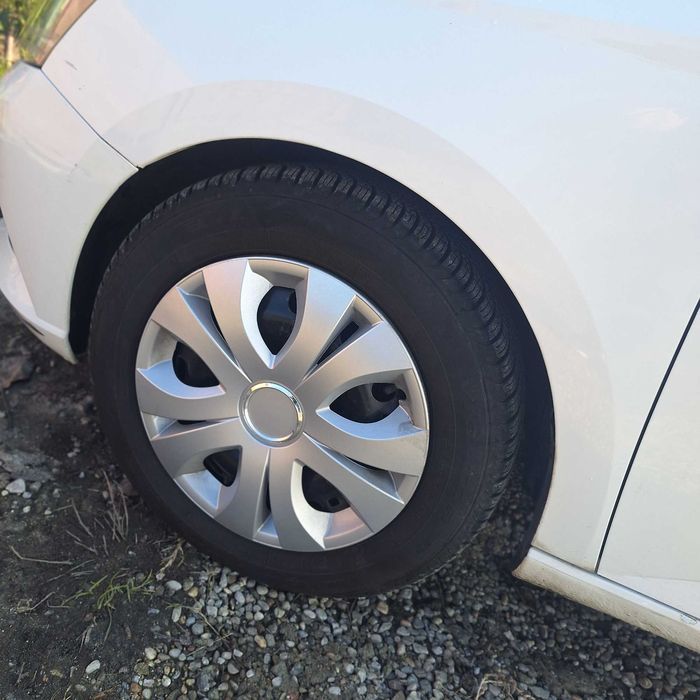 Vând Skoda Fabia 1,4