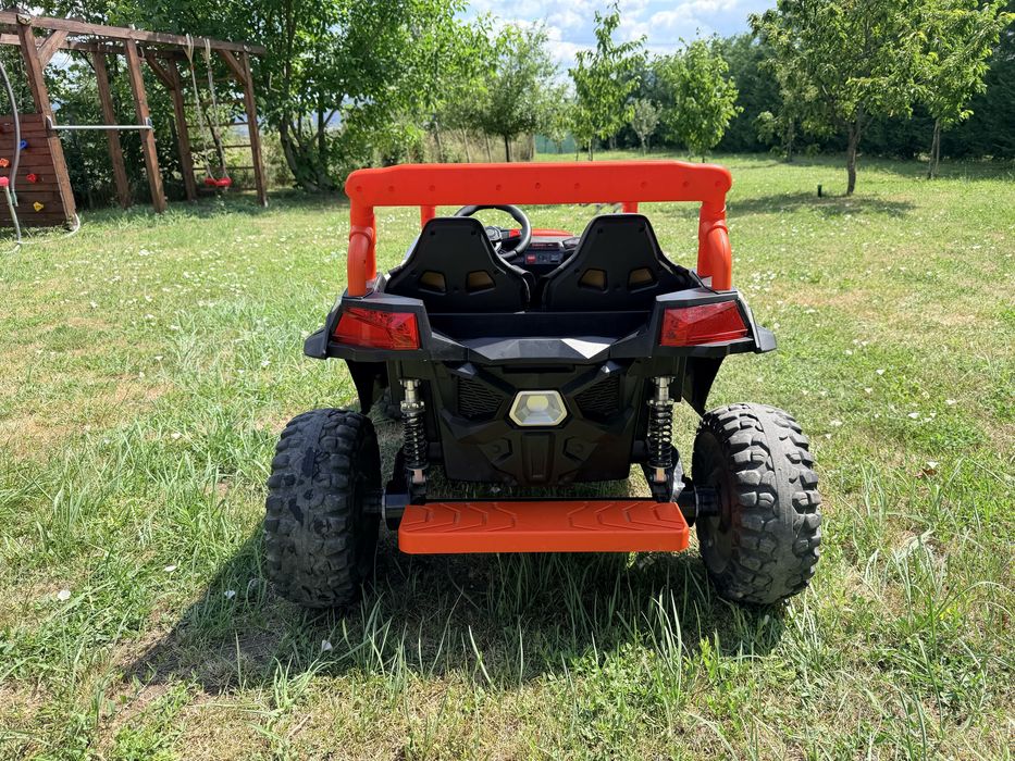 Детски  акумулаторен джип UTV 4X4
