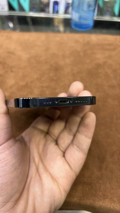 iphone 12pro 256gb 83%