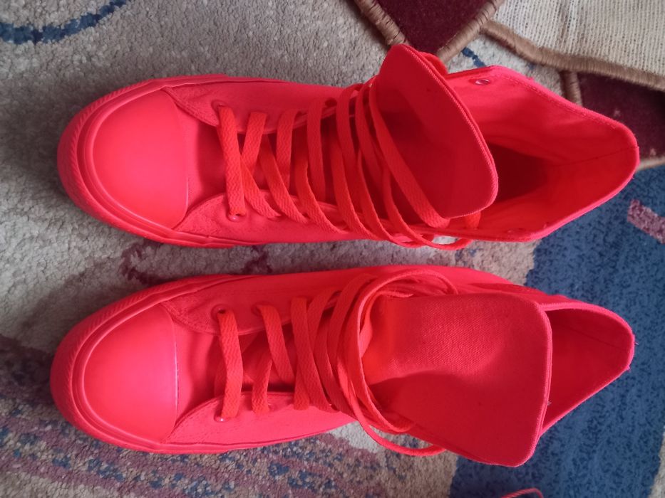 Tenesi converse roz 43-44