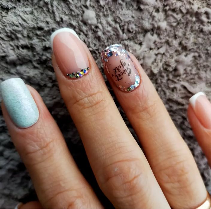 Маникюр-5000 тенге