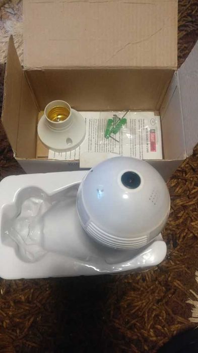 Camera de supraveghere rotativa