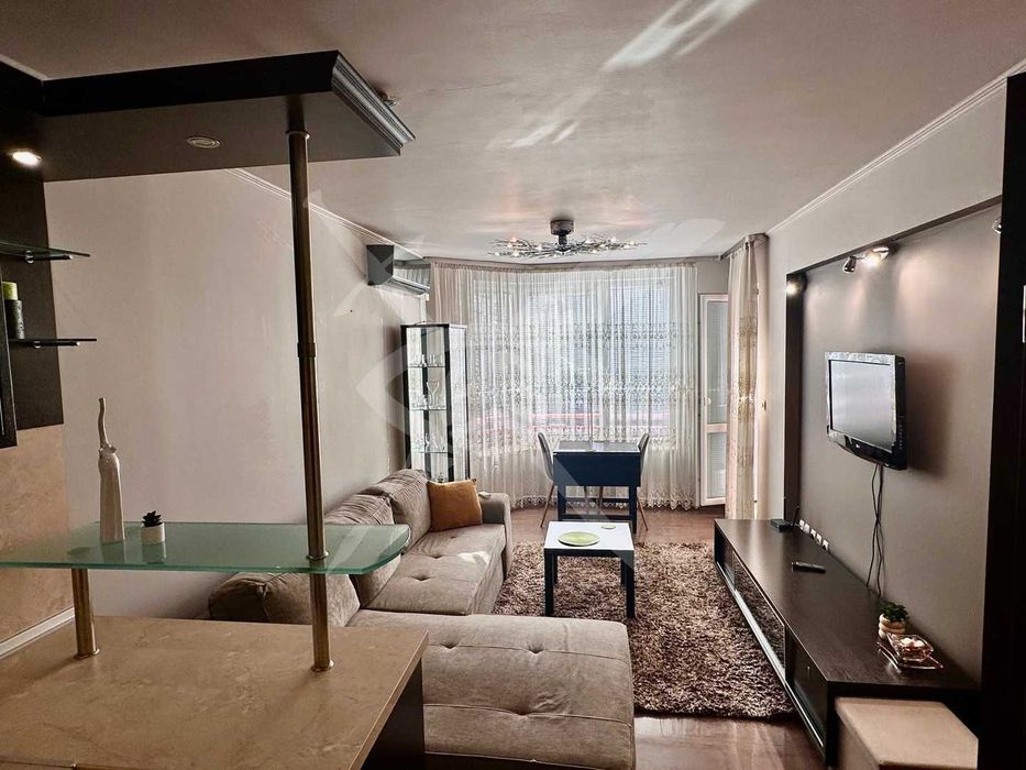 Дава се под наем Двустаен апартамент в София, Хладилника - 60 кв.м за 727.77 € - Снимка #4