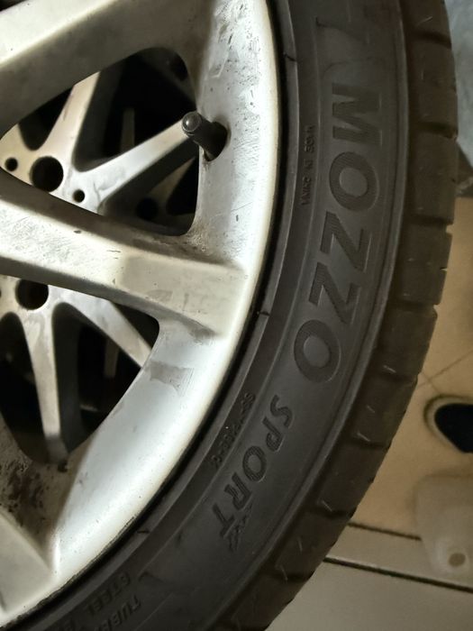 Джанти  с гуми 17 цола, 4 бр. 5х112 7Jx17Н2 ЕТ 49 Mercedes B