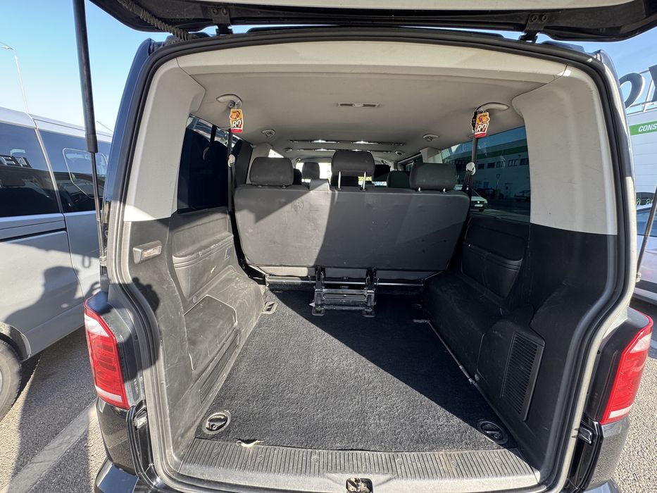 Inchiriere,Rent a car/8+1/, Volkswagen Caravelle T 6 Automat