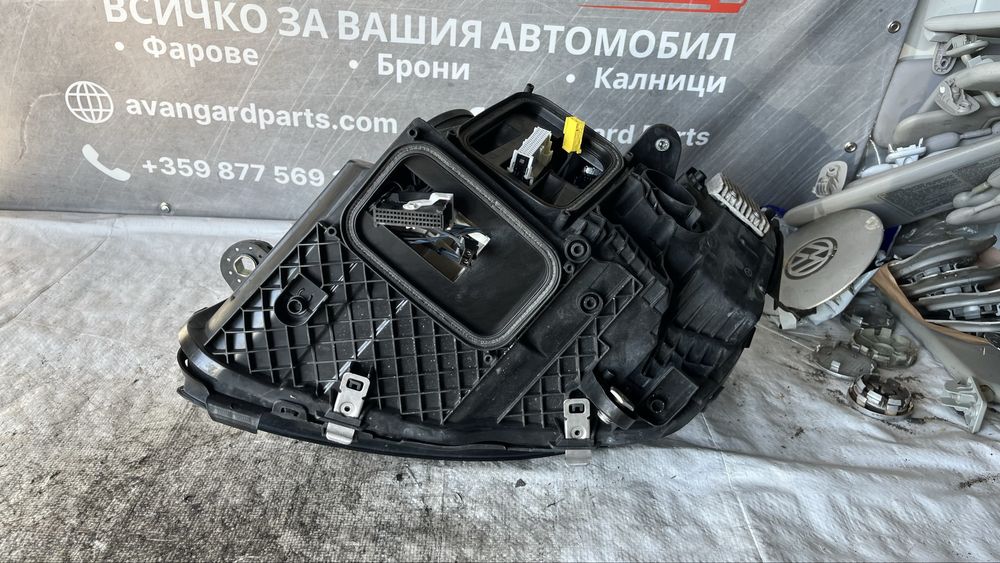 Mercedes C205 Lift десен фар