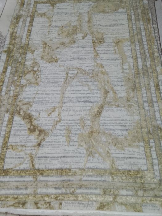 Срочно продам ковёр