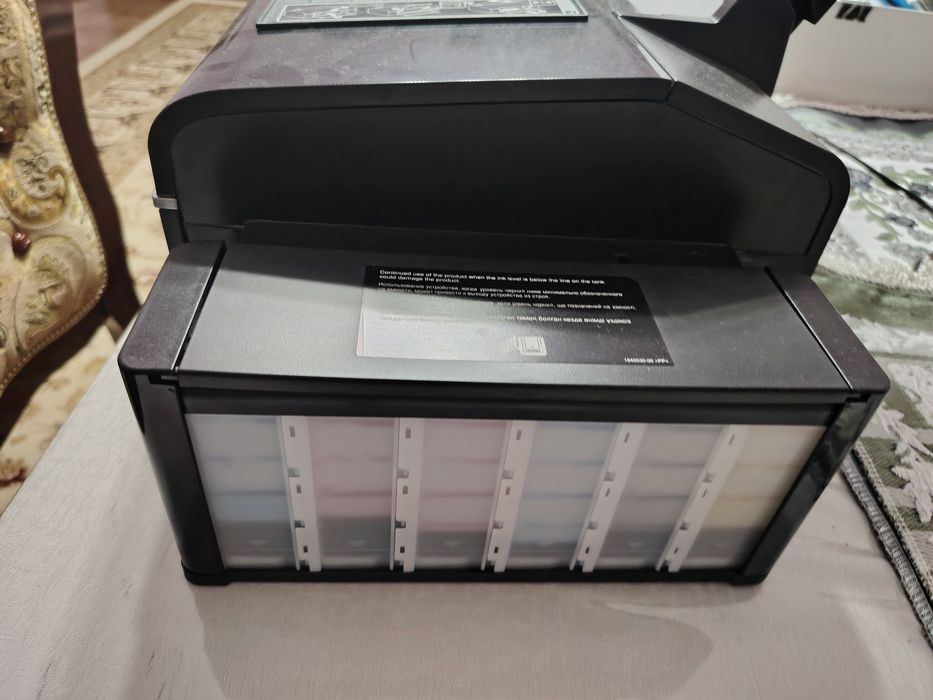 Цветной принтер Epson