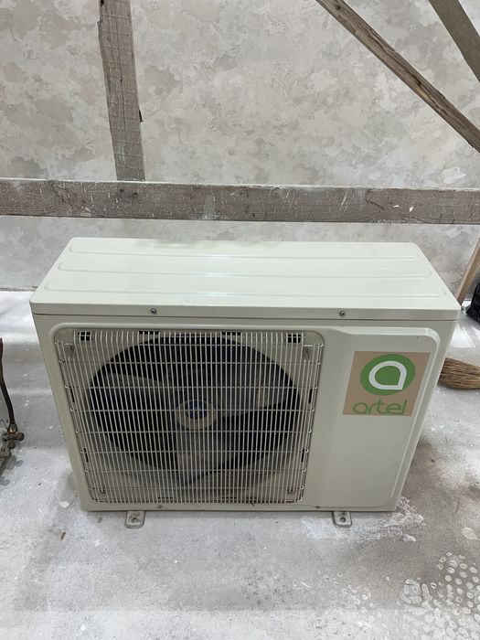 Kondiaioner gree artel 24