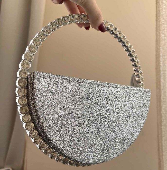 Нова елегантна дамска чанта