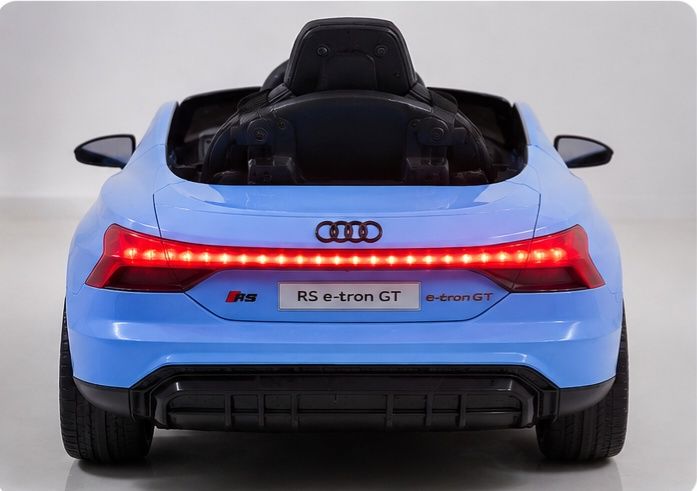 Детски електромобил Audi RS e-tron GT – син