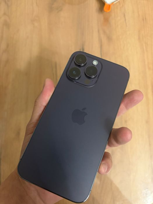 Продаю iPhone 14 Pro Max в отличном состоянии