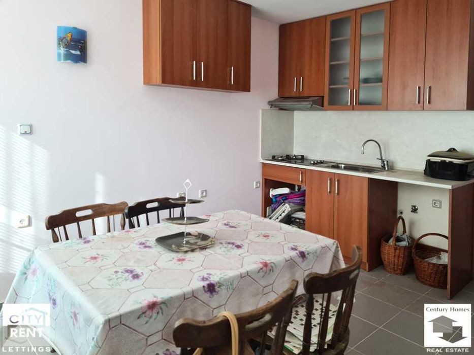 Дава се под наем Двустаен апартамент в Велико Търново, Зона Б - 50 кв.м за 230 € - Снимка #2