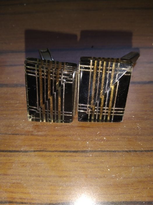 Запонки мужские классика