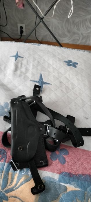 Продам кабуры3 штуки