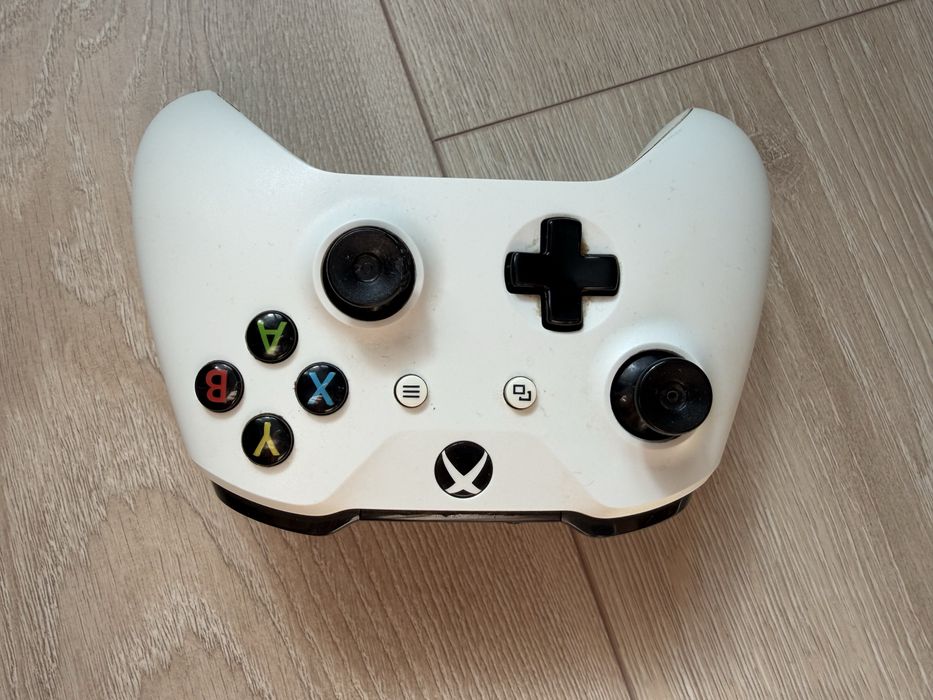 Xbox one S  1 TB